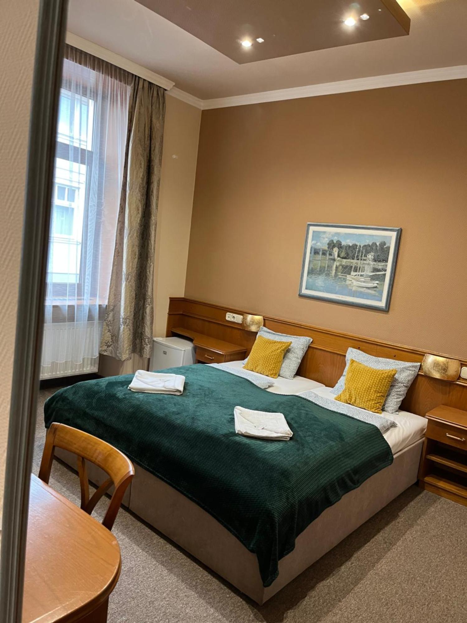Hotel Wagner Szombathely Buitenkant foto