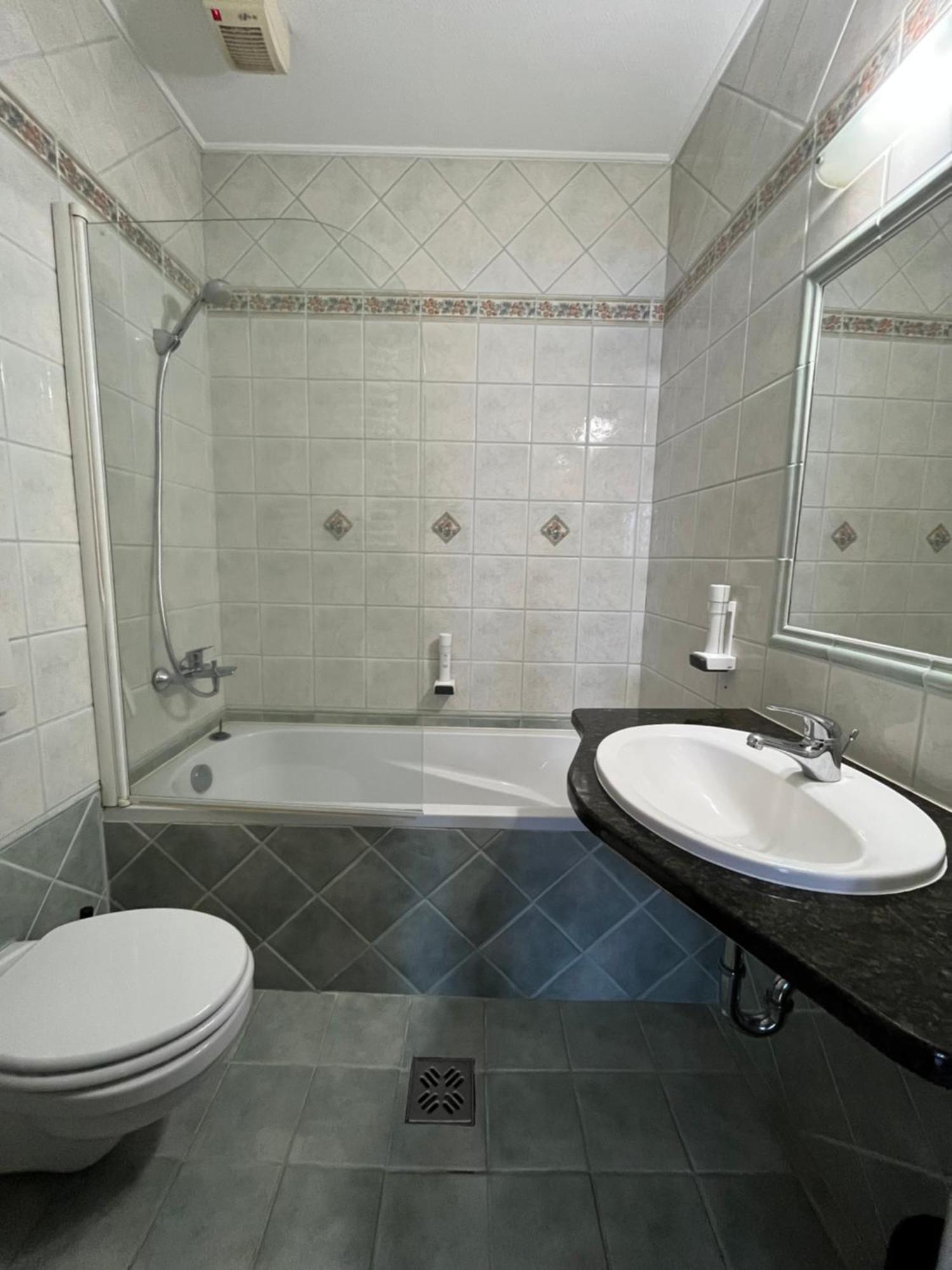 Hotel Wagner Szombathely Buitenkant foto
